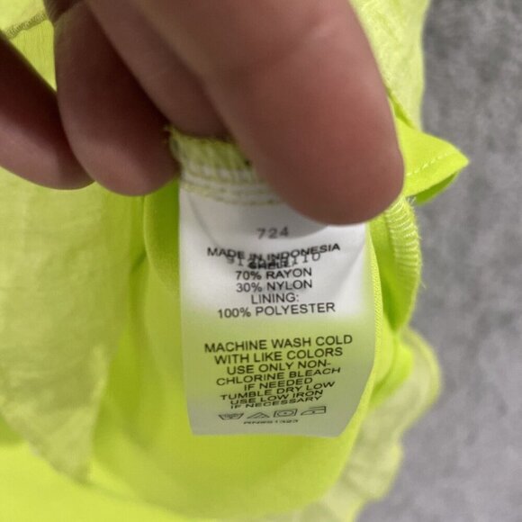 NEW Vince Camuto Womens Split-Neck Quarter Puf Island Lime XS - Picture 6 of 10